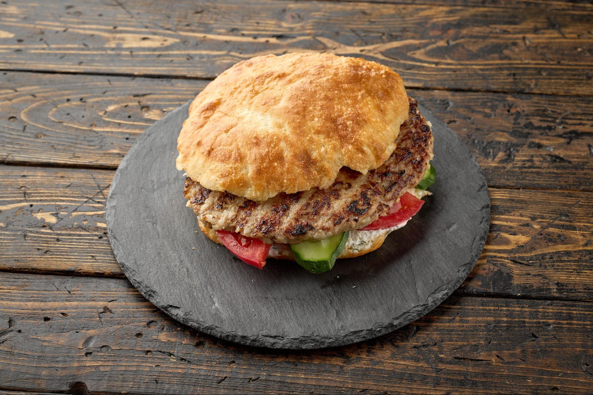 Бургер с плескавицей